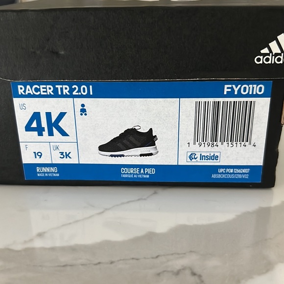 New in box with tags baby Adidas. Size 4k - Picture 3 of 6